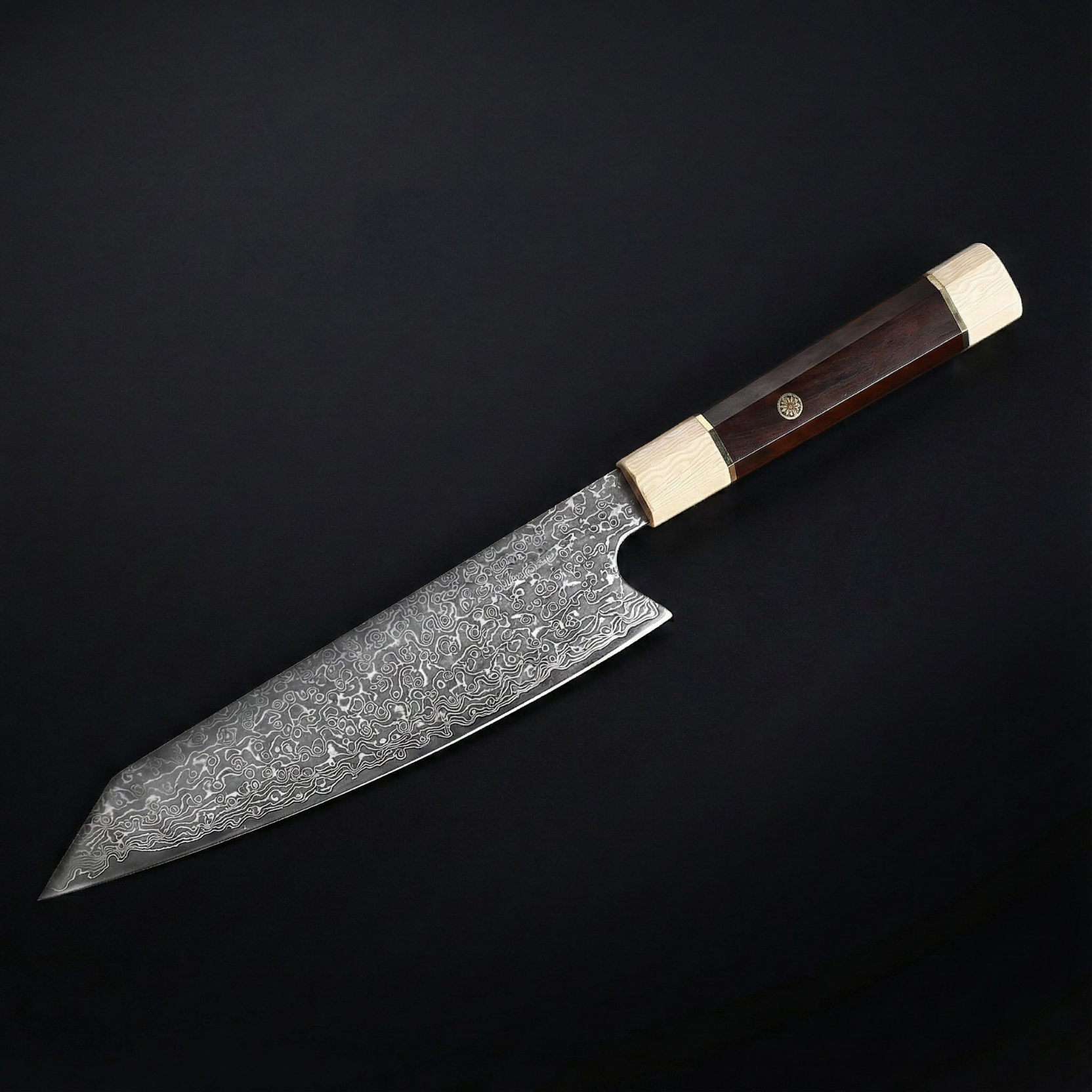 Kiritsuke Damascuskniv – 24 cm precisionsblad