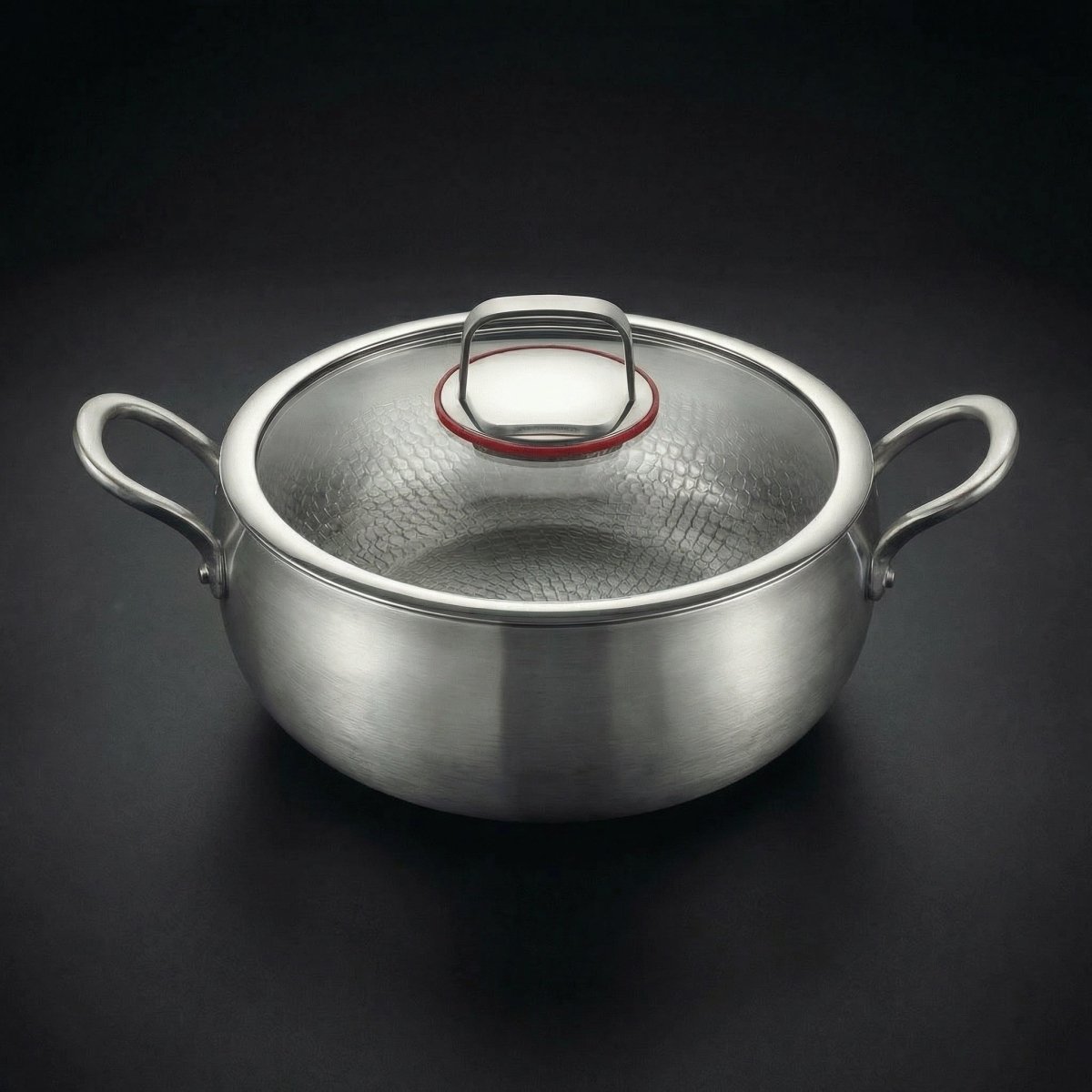 Hamrad djup gryta i titan